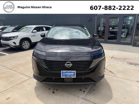 Used 2025 Nissan Murano SV AWD/4WD image 4