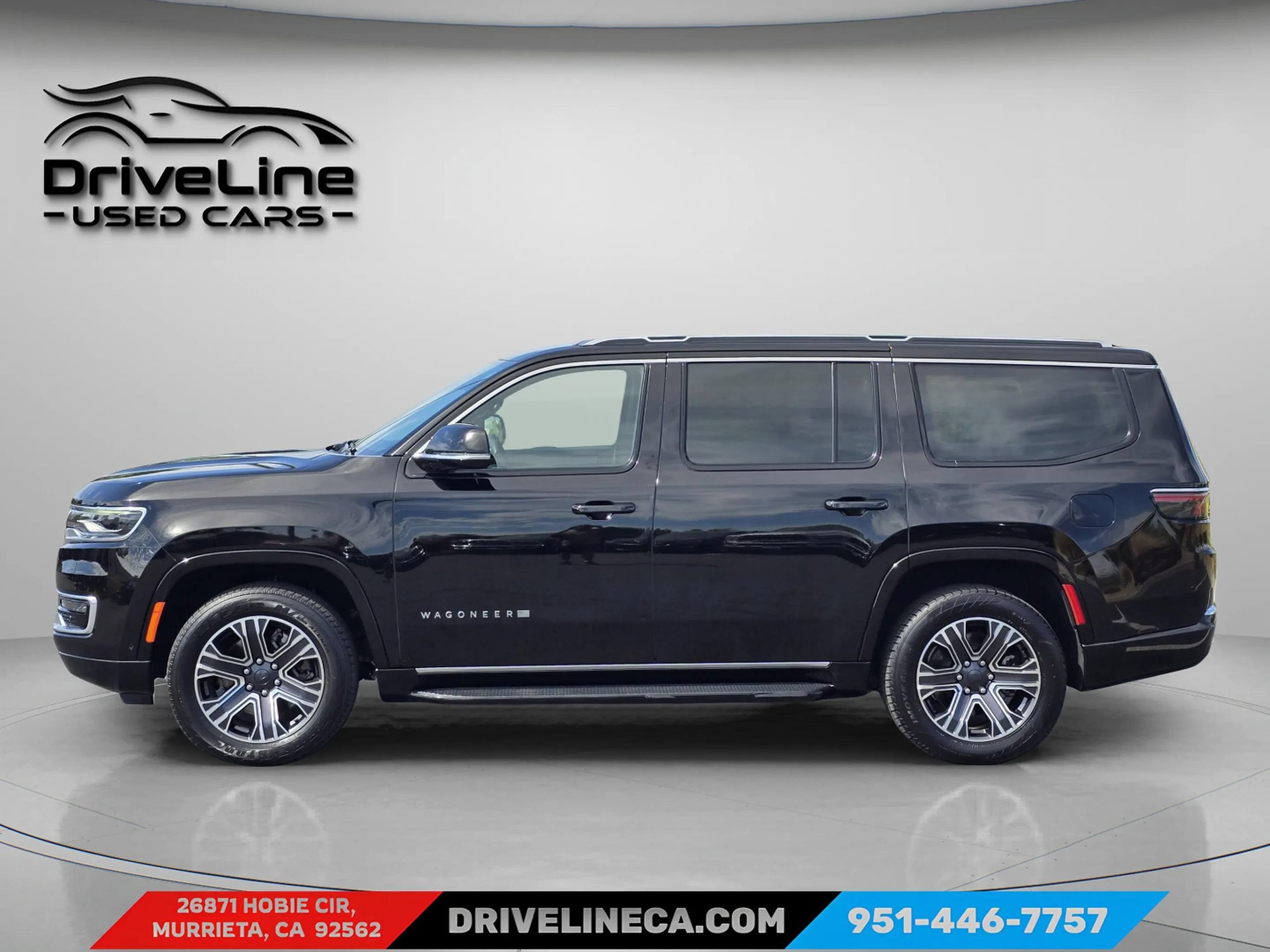 Used 2024 Jeep Wagoneer Series II w/ Flexible Seating Group RWD image 12