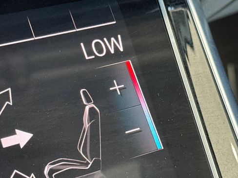 Used 2023 Audi Q7 3.0T Premium Plus image 30