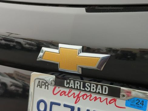 Certified 2023 Chevrolet Equinox LS FWD image 30
