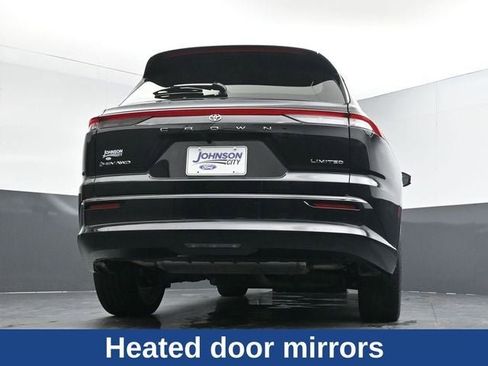 Used 2025 Toyota Crown Signia Limited image 34