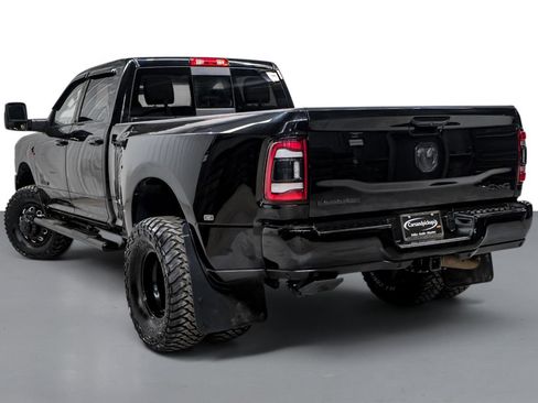 Used 2024 RAM 3500 Laramie w/ Night Edition AWD/4WD image 8