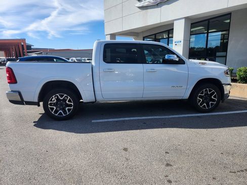 Used 2025 RAM 1500 Laramie image 6