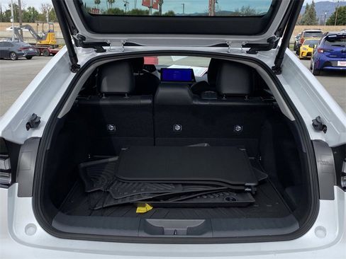 Certified 2026 Toyota Prius XSE Premium image 17