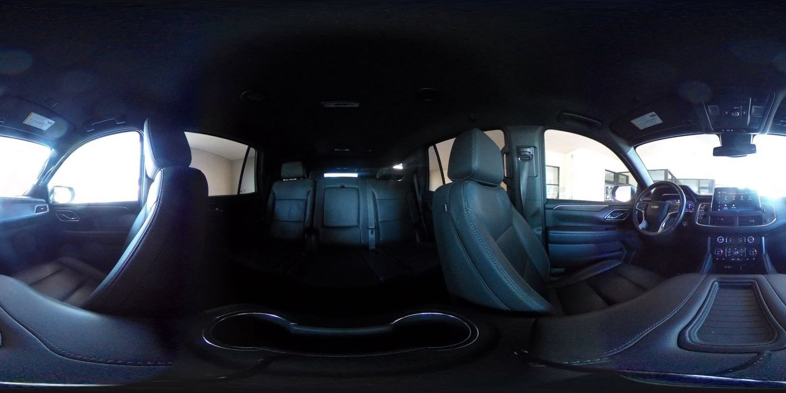 Used 2024 Chevrolet Tahoe LT w/ Luxury Package RWD image 38
