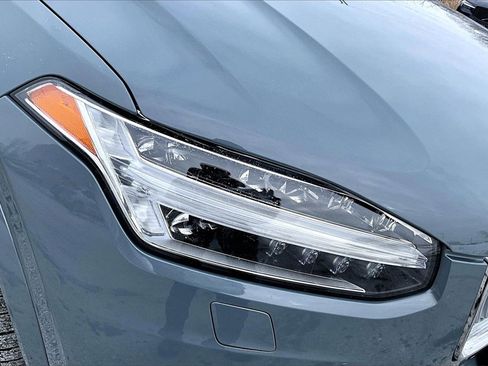 Used 2023 Volvo XC90 B6 Plus w/ Protection Package Premier image 33