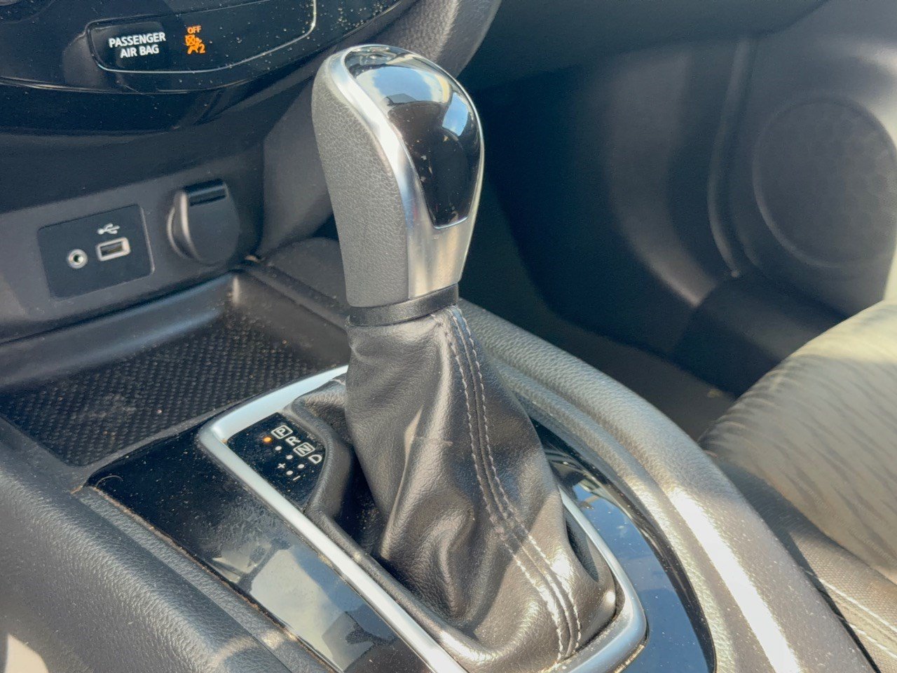 Used 2018 Nissan Rogue SV FWD image 21