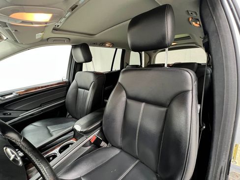 Used 2010 Mercedes-Benz GL 450 4MATIC image 14
