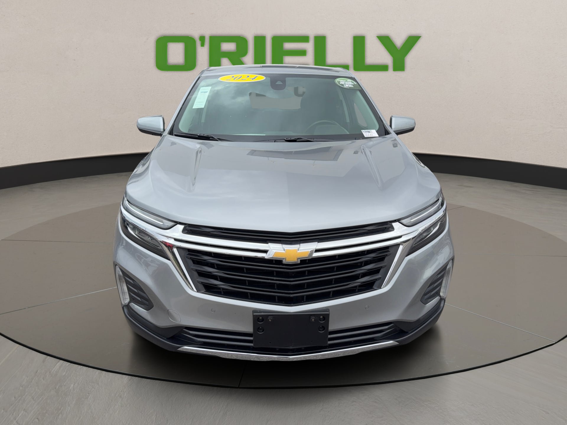 Used 2024 Chevrolet Equinox LT FWD image 9