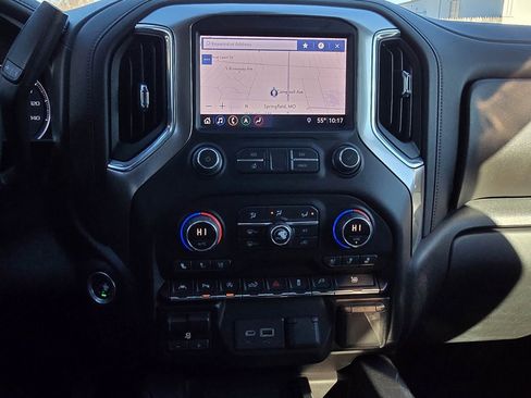 Used 2019 Chevrolet Silverado 1500 LTZ w/ LTZ Premium Package image 17