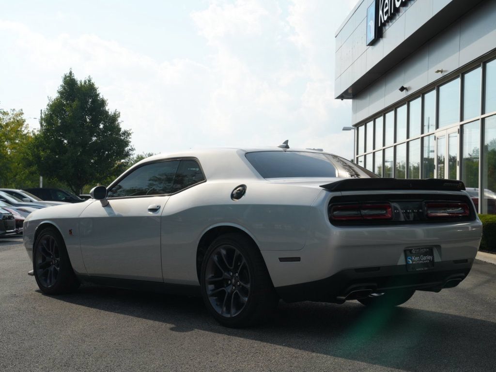 Used 2023 Dodge Challenger R/T Scat Pack RWD image 9