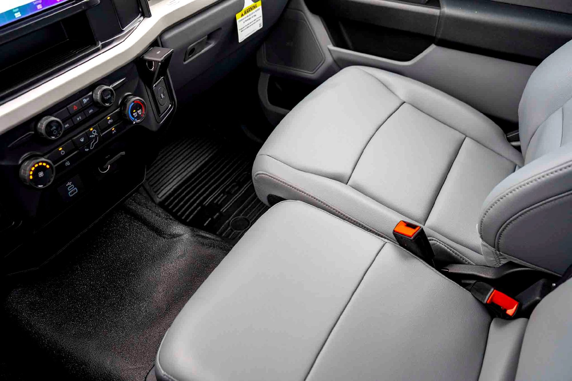 New 2025 Ford F250 XL RWD image 18
