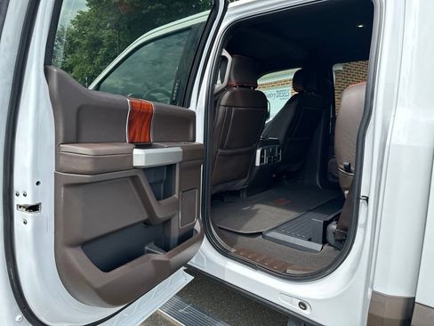 Used 2022 Ford F250 King Ranch w/ FX4 Off-Road Package AWD/4WD image 49