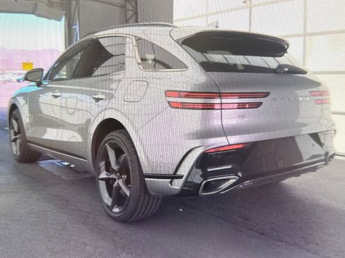 Used 2026 Genesis GV70 3.5T Sport Prestige image 3