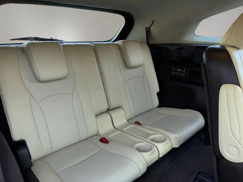 Used 2019 Lexus RX 450hL Premium w/ Premium Package AWD/4WD image 19