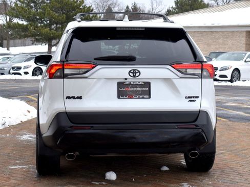 Used 2023 Toyota RAV4 Limited image 10