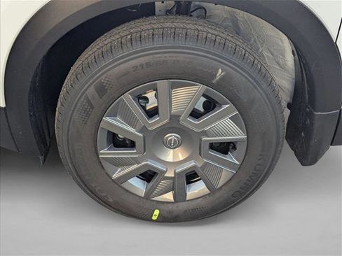 New 2026 Nissan Kicks S FWD image 9