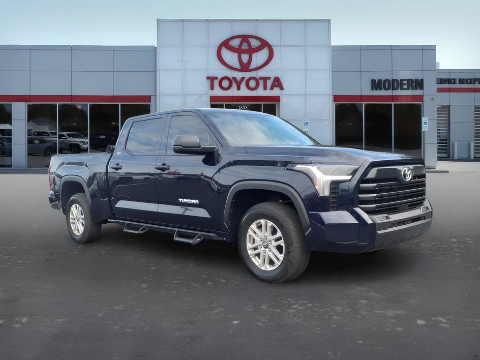 Used 2025 Toyota Tundra SR5 AWD/4WD image 7