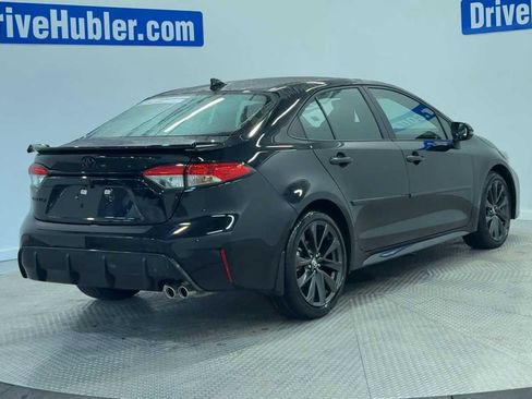 Used 2025 Toyota Corolla SE w/ SE Premium Package image 7