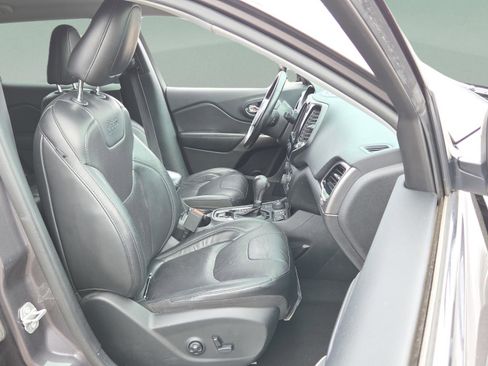 Used 2020 Jeep Cherokee Limited image 22