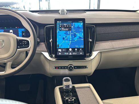 New 2026 Volvo XC90 T8 Ultra w/ Lounge Package AWD/4WD image 11