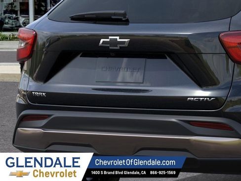 New 2026 Chevrolet Trax ACTIV FWD image 14