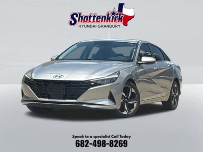 Used 2023 Hyundai Elantra SEL w/ Convenience Package