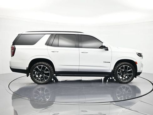 Used 2022 Chevrolet Tahoe RST w/ Luxury Package AWD/4WD image 4
