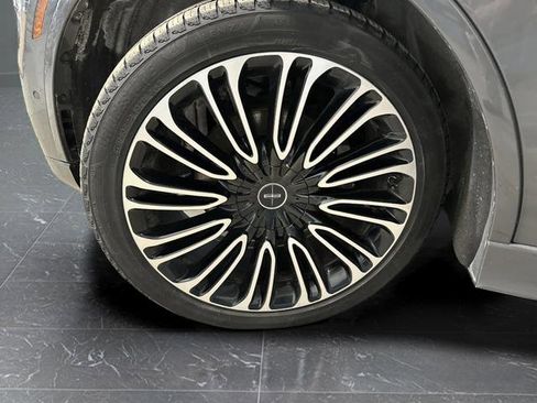 Used 2020 Lincoln Aviator Black Label w/ Dynamic Handling Package image 38