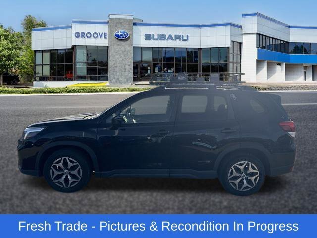 Used 2019 Subaru Forester Premium AWD/4WD image 2