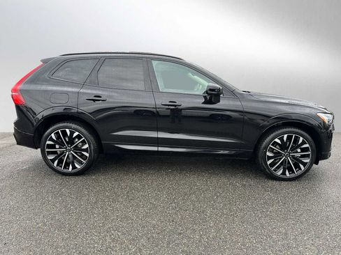 New 2026 Volvo XC60 B5 Ultra w/ Protection Package Premier image 2