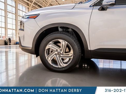 Used 2023 Hyundai Santa Fe SEL image 35
