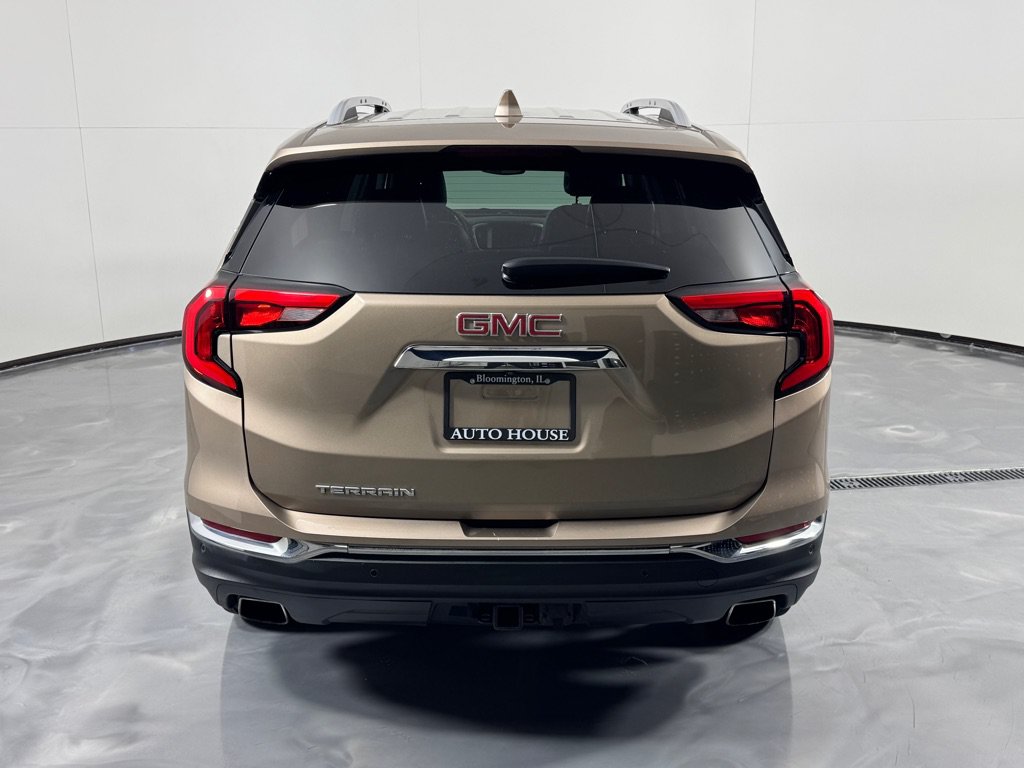 Used 2018 GMC Terrain SLT w/ Preferred Package FWD image 6