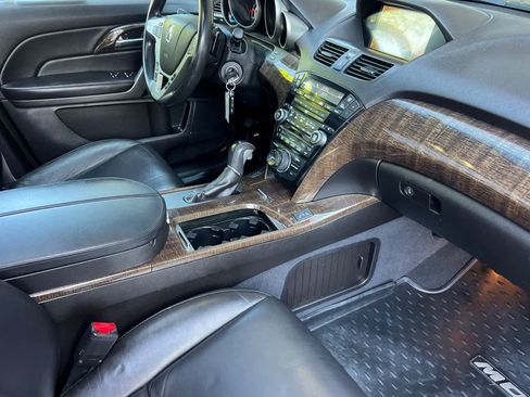 Used 2013 Acura MDX w/ Technology & Entertainment AWD/4WD image 18