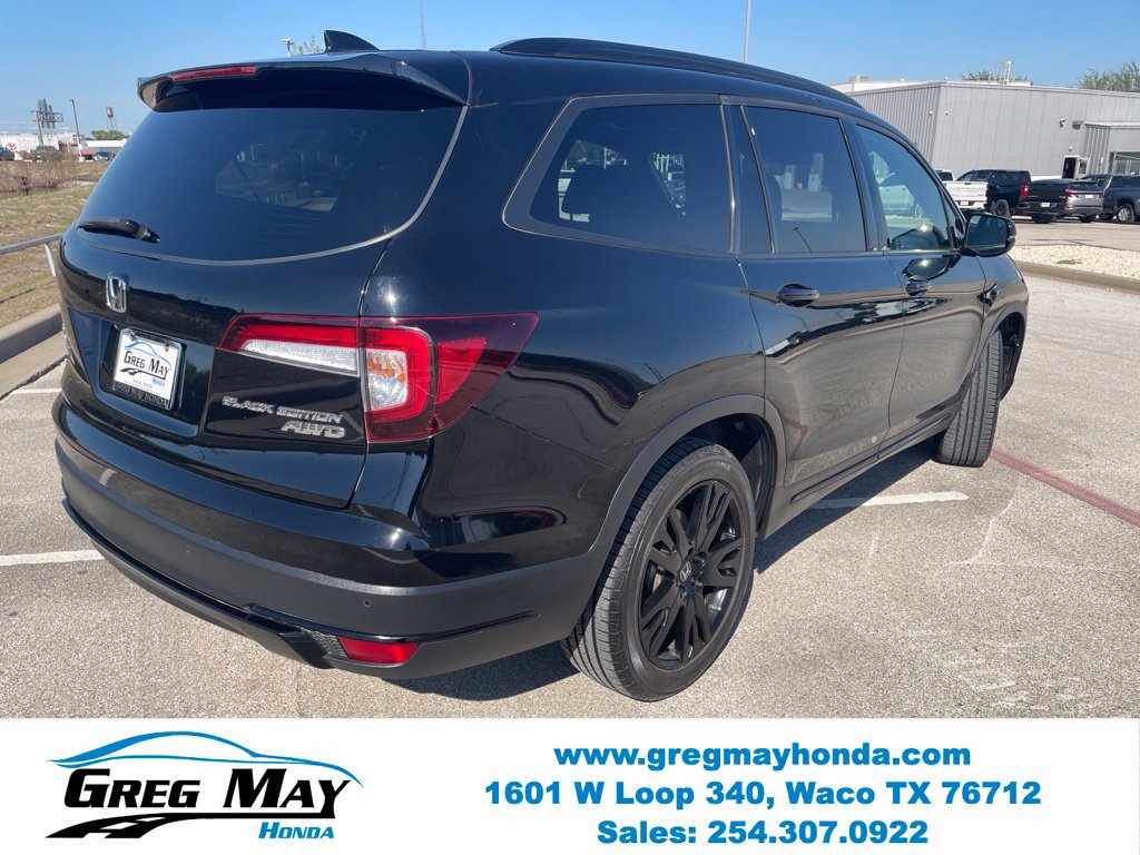 Used 2021 Honda Pilot Black Edition image 3
