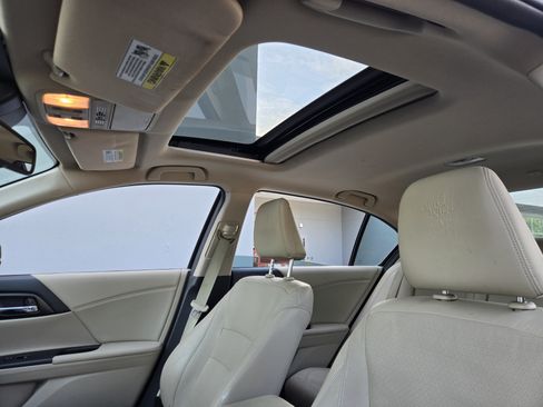 Used 2014 Honda Accord EX-L image 30