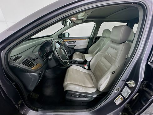 Used 2017 Honda CR-V Touring image 13