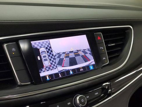 Used 2024 Buick Enclave Essence w/ Technology Package image 27