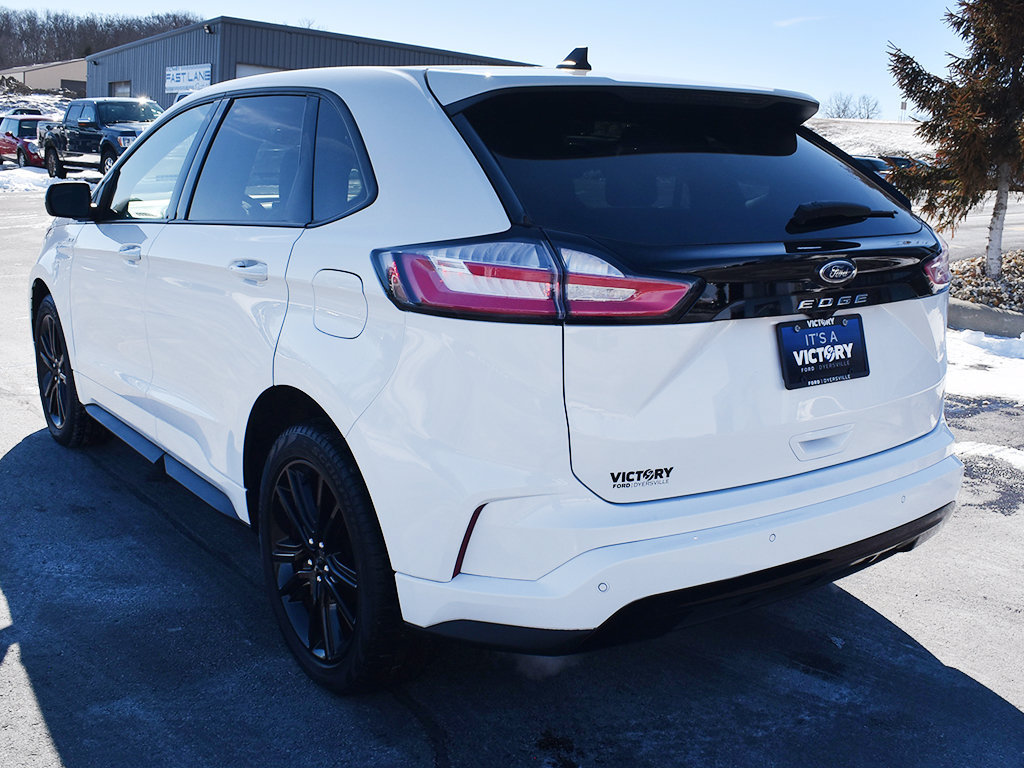 Used 2023 Ford Edge ST-Line AWD/4WD image 3