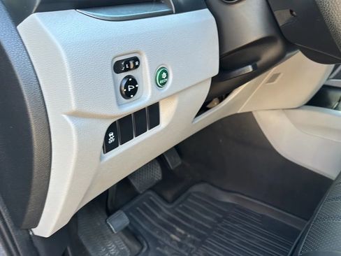 Used 2017 Honda Pilot EX image 23