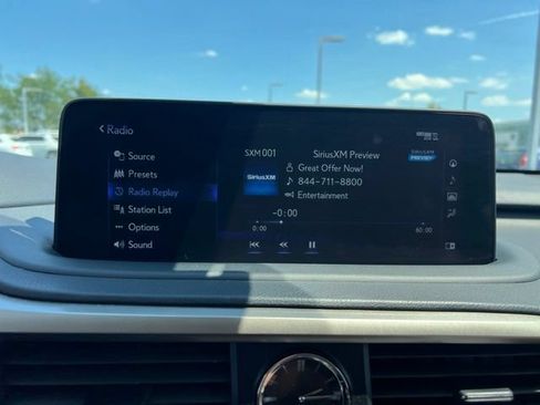 Used 2022 Lexus RX 450hL Luxury w/ Cold Area Package (CT) AWD/4WD image 19