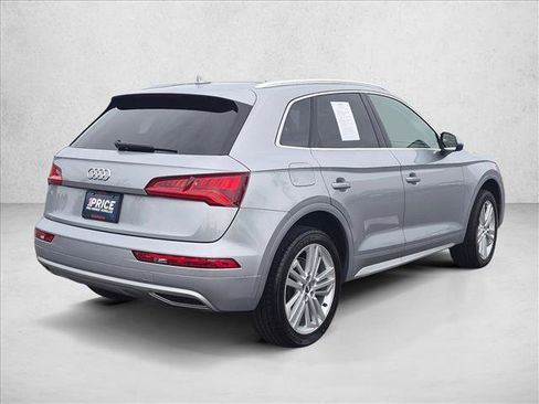 Used 2018 Audi Q5 Prestige AWD/4WD image 5