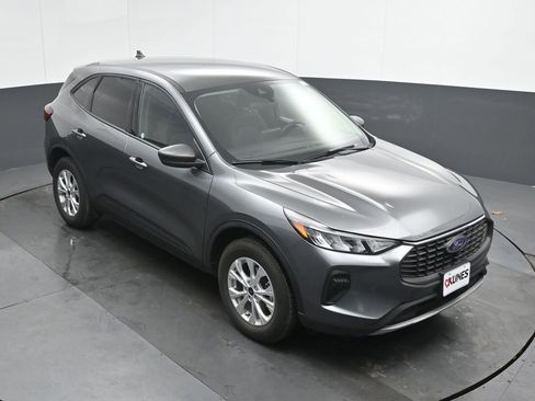 Used 2025 Ford Escape Active image 33