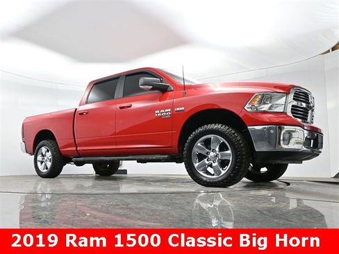 Used 2019 RAM 1500 Big Horn image 22