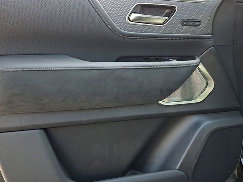 New 2026 INFINITI QX80 Autograph w/ Premium Cargo Package image 8