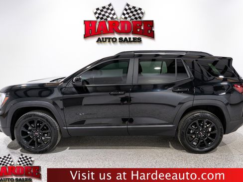 Used 2026 GMC Terrain Elevation w/ Elevation Premium Package FWD image 1