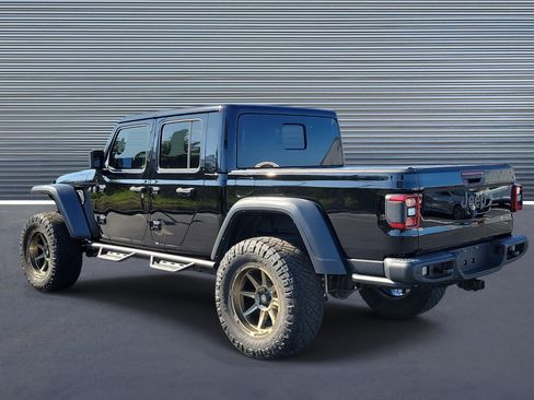 Used 2021 Jeep Gladiator Rubicon AWD/4WD image 4