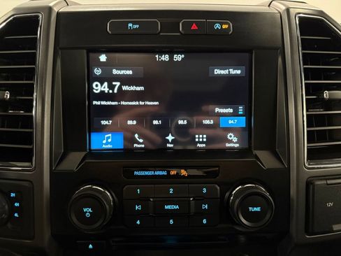 Used 2017 Ford F150 XLT w/ Equipment Group 302A Luxury AWD/4WD image 25