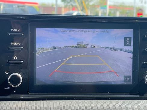 Used 2023 Kia K5 LXS image 14