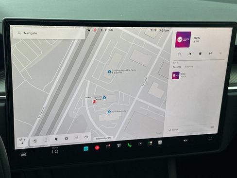 Used 2022 Tesla Model X Plaid AWD/4WD image 18